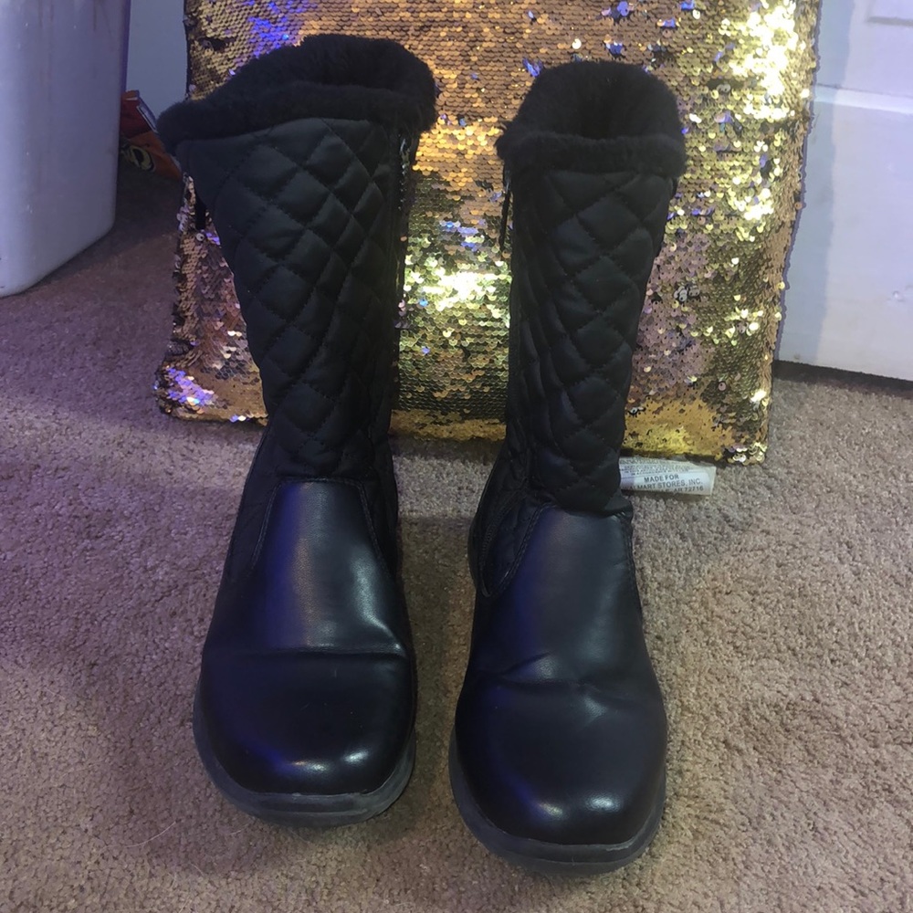 women’s shoes